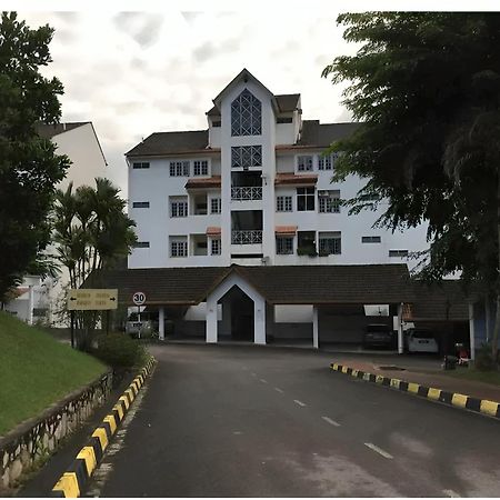 Bukit Tinggi Fuchsia Hillhomes 外观 照片